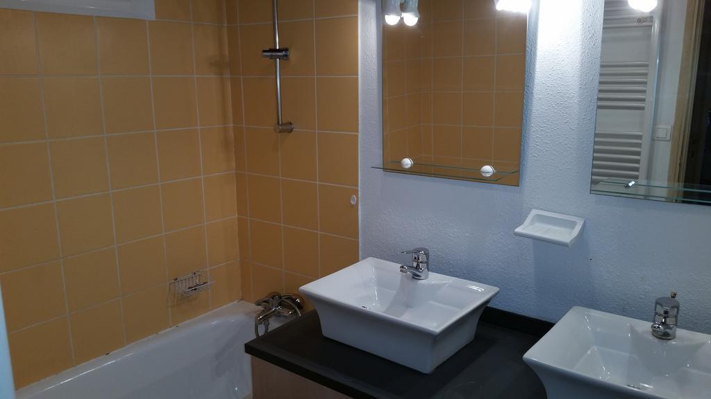 Goelia Le Mas Blanc Aparthotel Pérols Kamer foto
